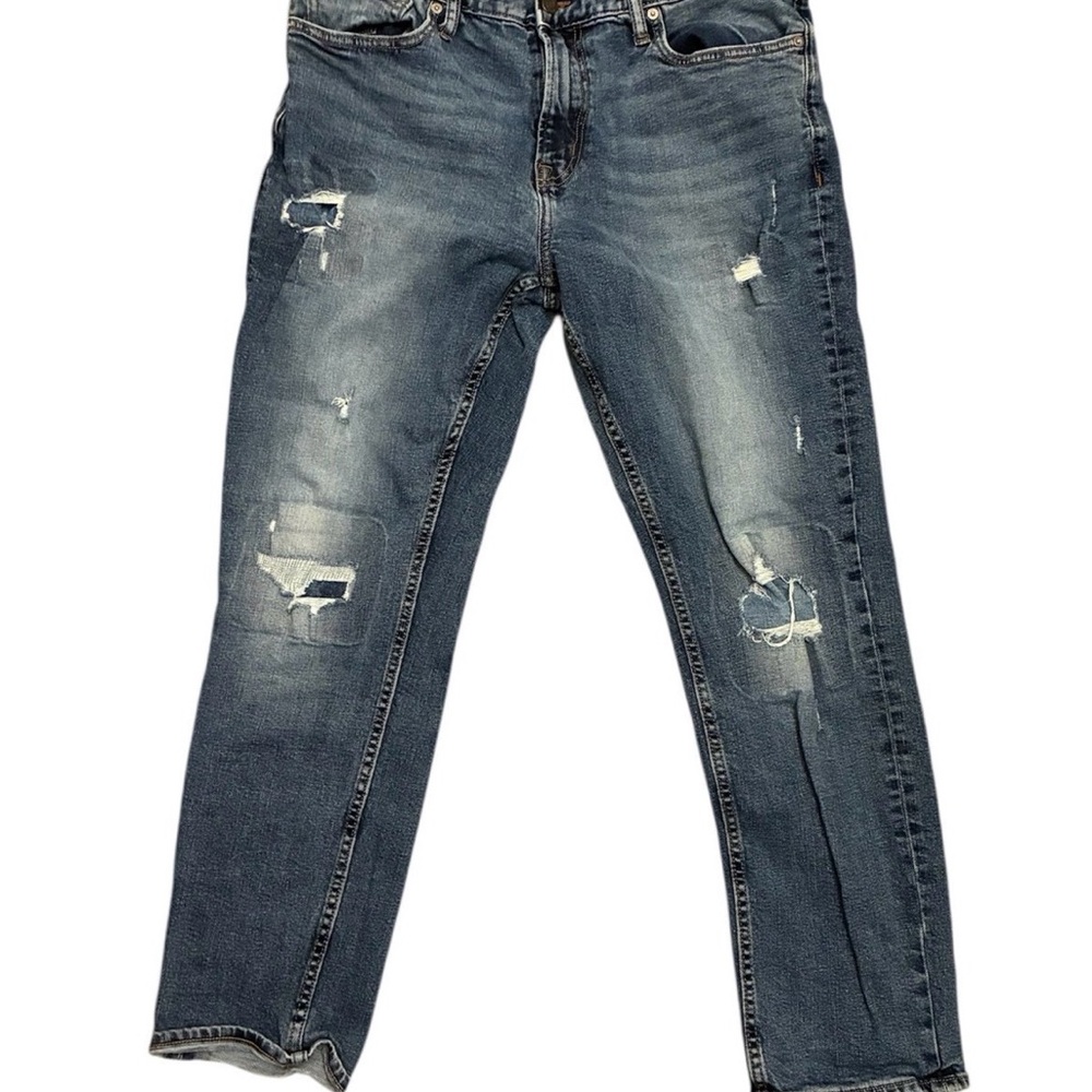 Old Navy Men's Relaxed Fit Distressed Denim Jeans
